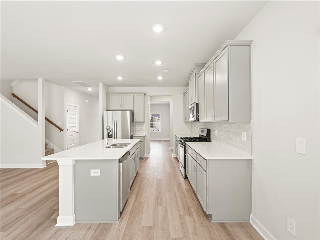 204 Granby Trail Easley, SC 29642 - Photo 8 of 40