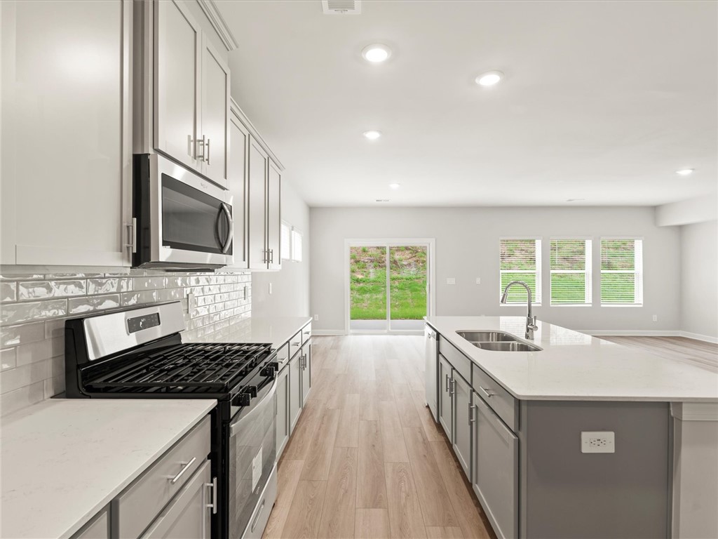 204 Granby Trail Easley, SC 29642 - Photo 9 of 40