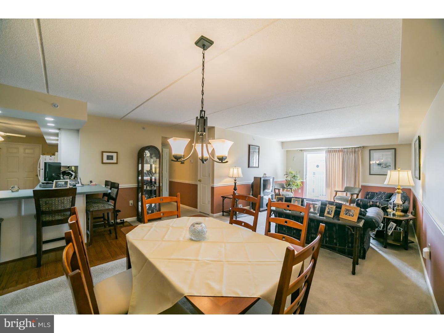 629 Brandon Road Norristown, PA 19403 - Photo 6 of 25 Dining Room