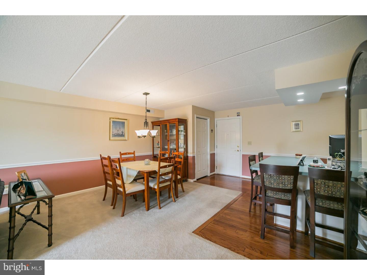 629 Brandon Road Norristown, PA 19403 - Photo 8 of 25 Dining Room