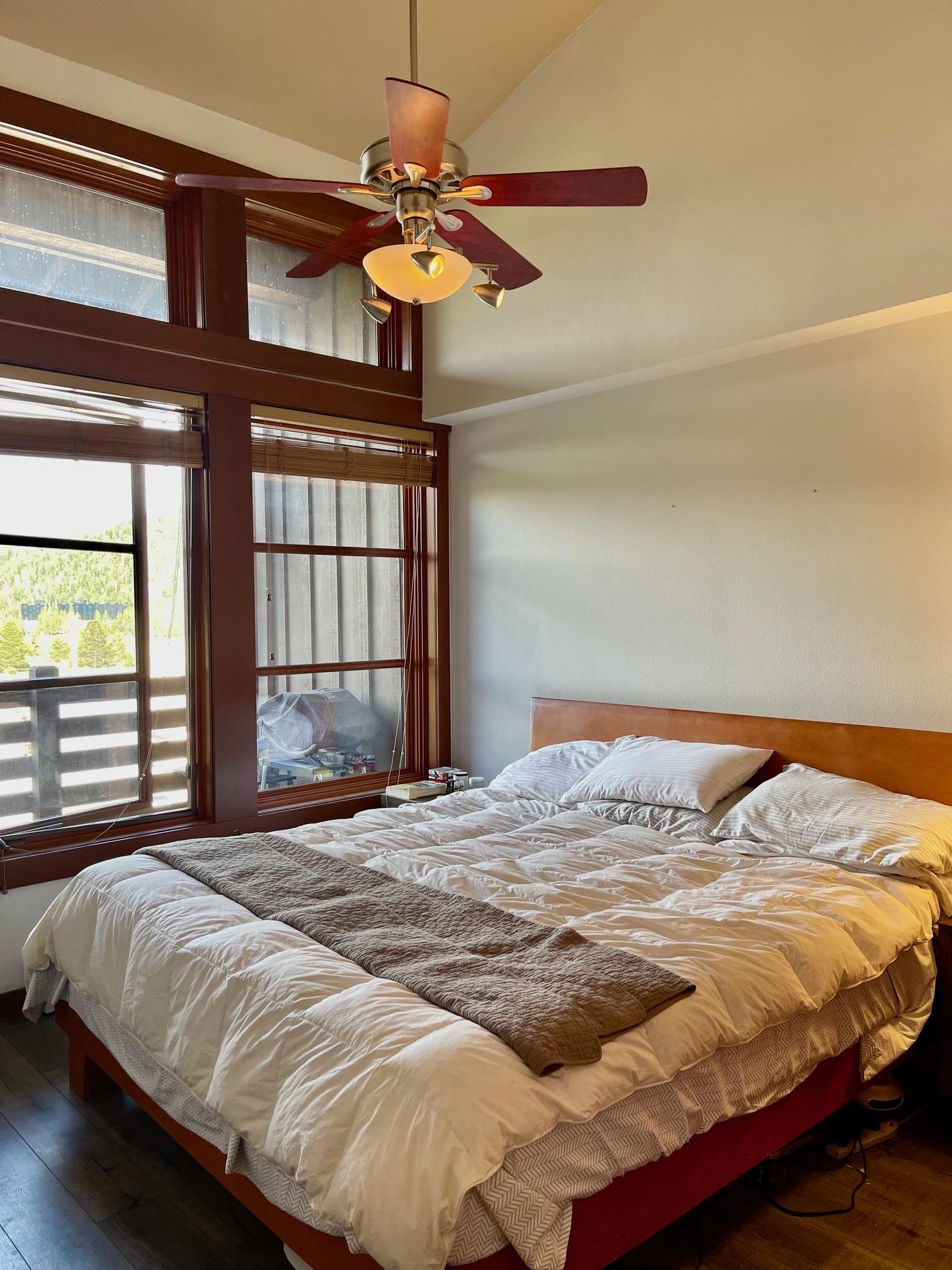 1750 Village East Road, Unit 5417 Olympic Valley, CA 96146 - Photo 10 of 18 a bedroom with a bed and a window