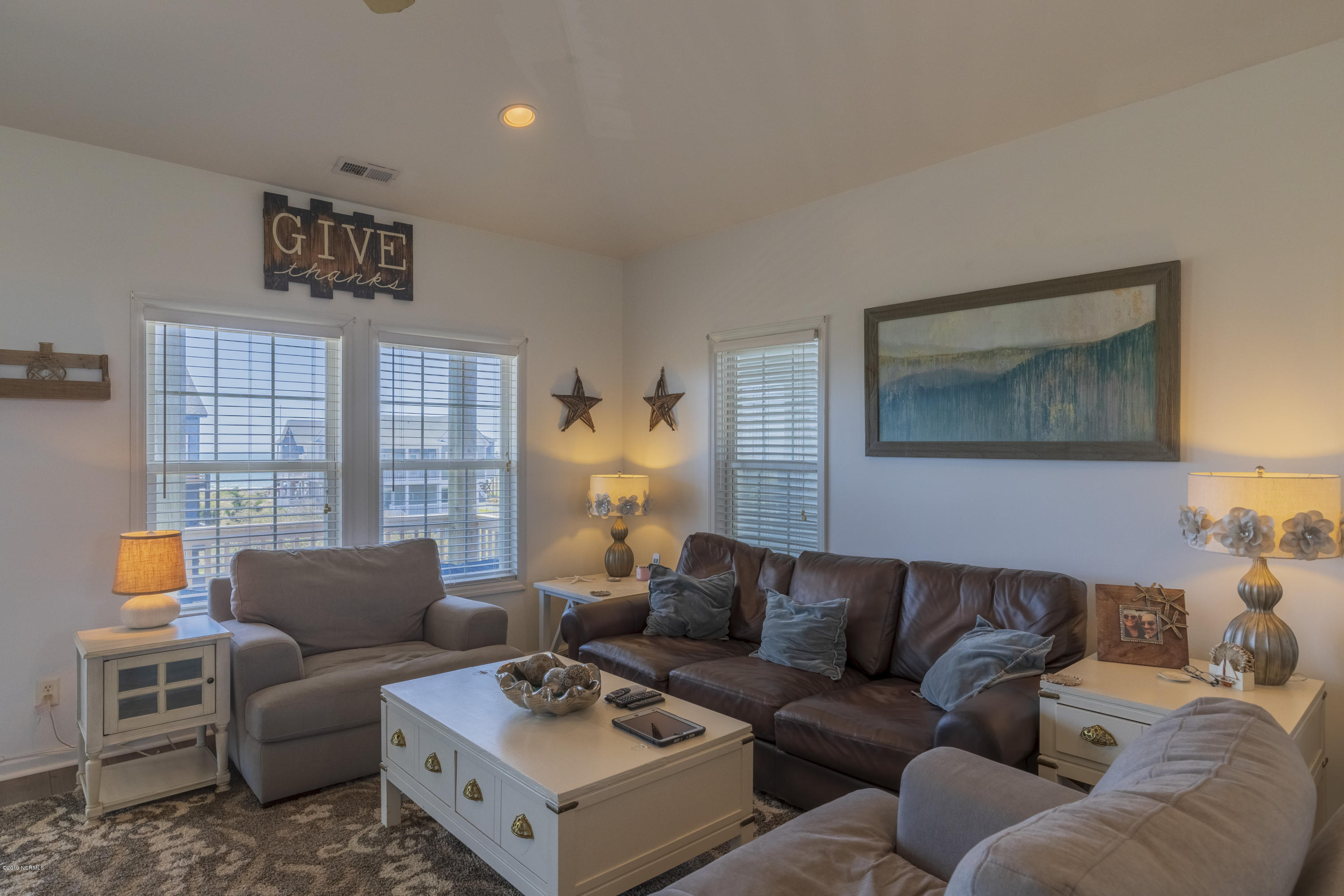 2056 New River Inlet Road North Topsail Beach, NC 28460 - Photo 14 of 35 2056 NRIR - interiors - 10 -HDR
