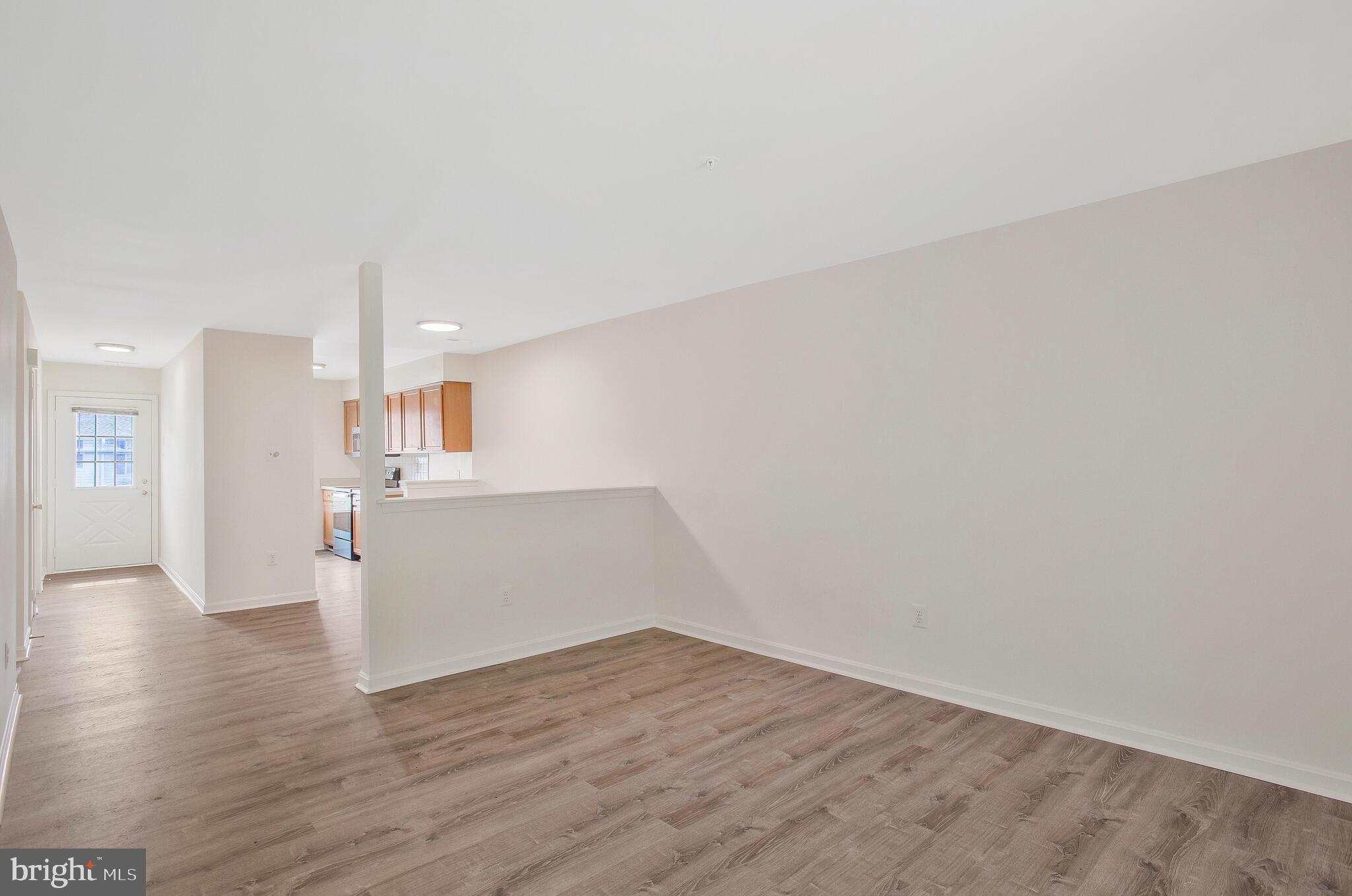 9270 Cherry Lane, Unit 66 Laurel, MD 20708 - Photo 15 of 31 Living Room View