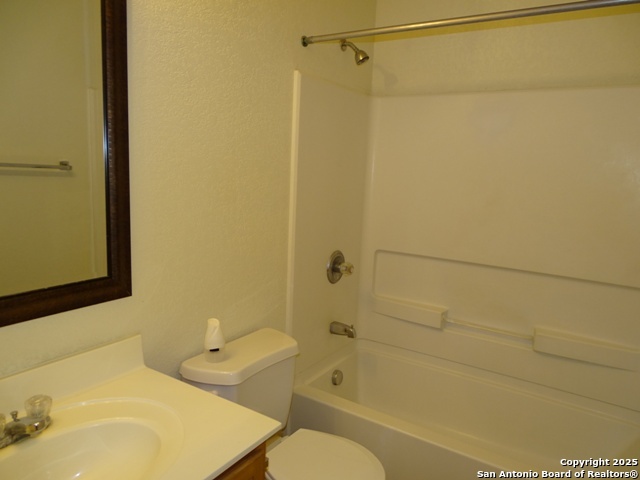 153 Hinge Chase, Unit 101 Cibolo, TX 78108 - Photo 27 of 39