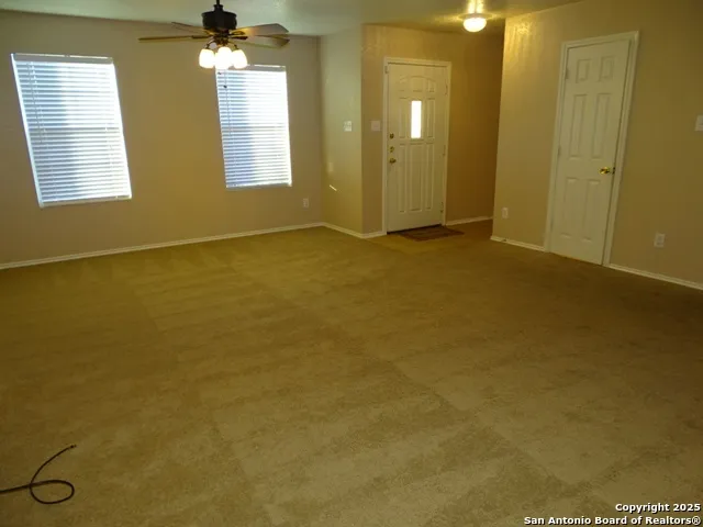 $1,795 | 153 Hinge Chase, Unit 101, Cibolo, TX 78108