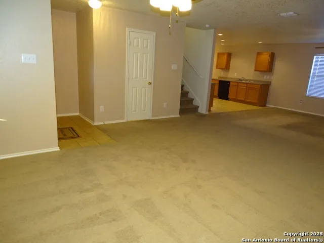 $1,795 | 153 Hinge Chase, Unit 101, Cibolo, TX 78108