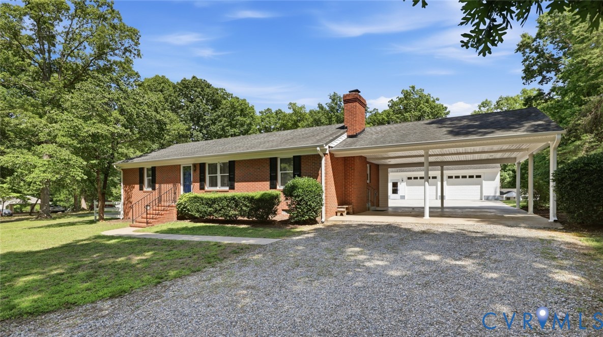 1611 Otterdale Road Midlothian, VA 23114 - Photo 4 of 52