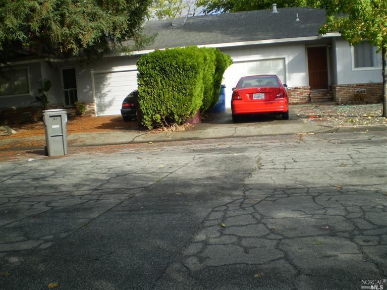161-63 Lark Center Drive Santa Rosa, CA 95403 - Photo 1 of 1 Gallery Image 1