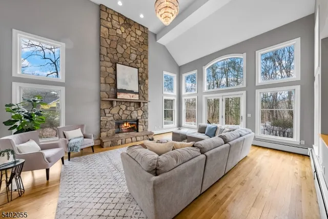 $1,499,000 | 11 High Mountain Drive, Montville, NJ 07005