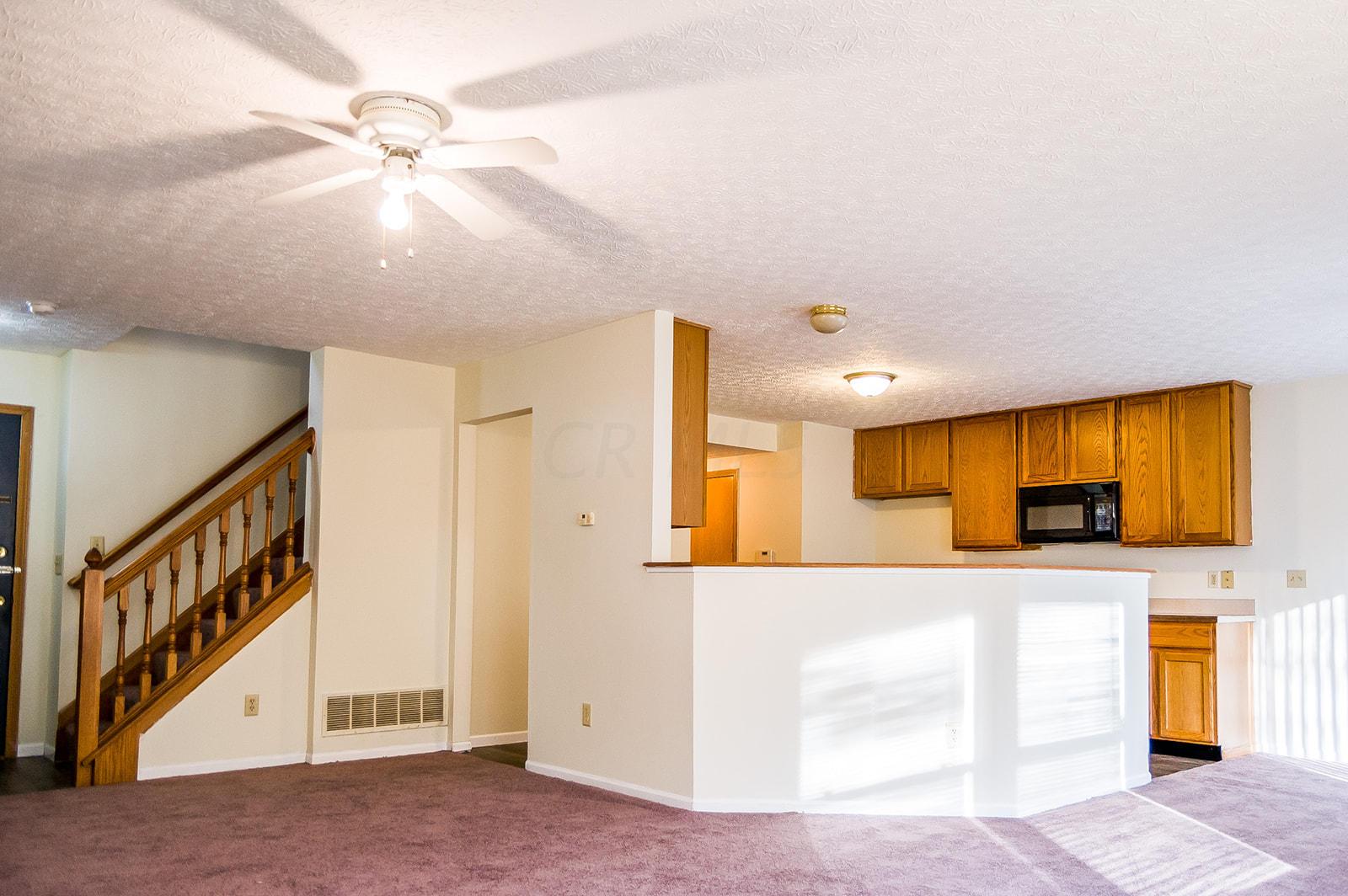 2135 Margo Road Columbus, OH 43229 - Photo 6 of 36 Gallery Image 6