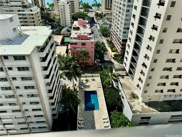 $2,700 | 2440 Kūhiō Avenue, Unit 1607, Honolulu, HI 96815