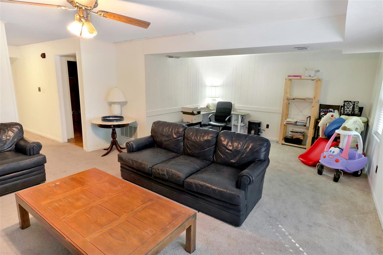2864 Wycliff Road Raleigh, NC 27607 - Photo 20 of 24 Photo 20