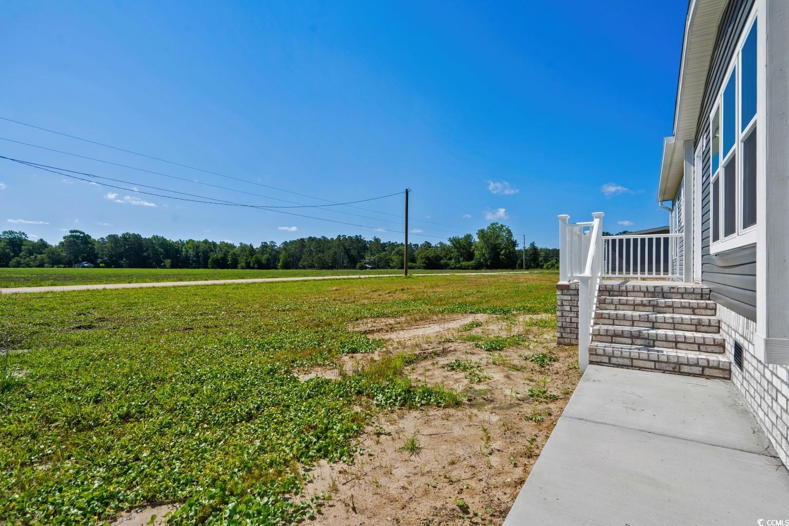 1126 Amanda Lane Loris, SC 29569 - Photo 4 of 40