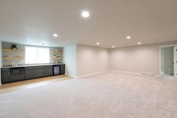 $639,900 | 867 Harvest Circle, Horace, ND 58047