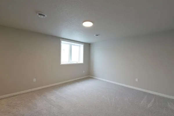 $639,900 | 867 Harvest Circle, Horace, ND 58047