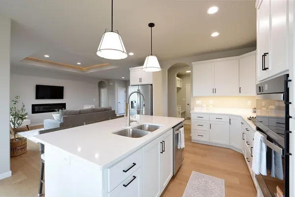 $639,900 | 867 Harvest Circle, Horace, ND 58047