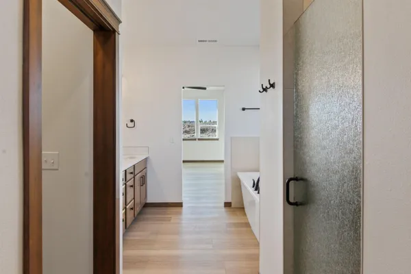 $839,950 | 44 East Ctr Lane, Spokane, WA 99208