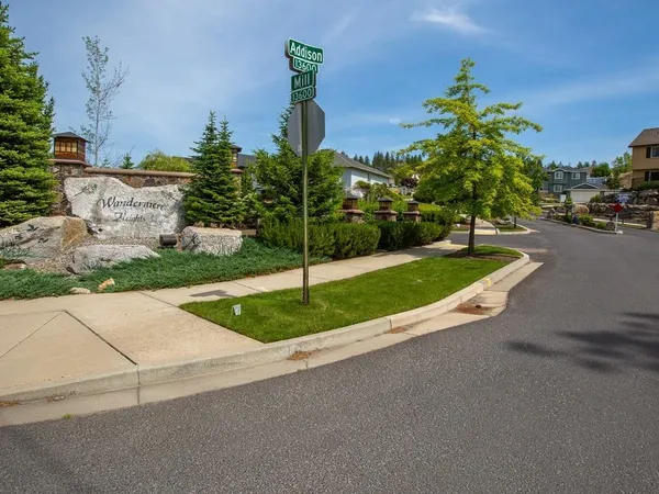 $839,950 | 44 East Ctr Lane, Spokane, WA 99208