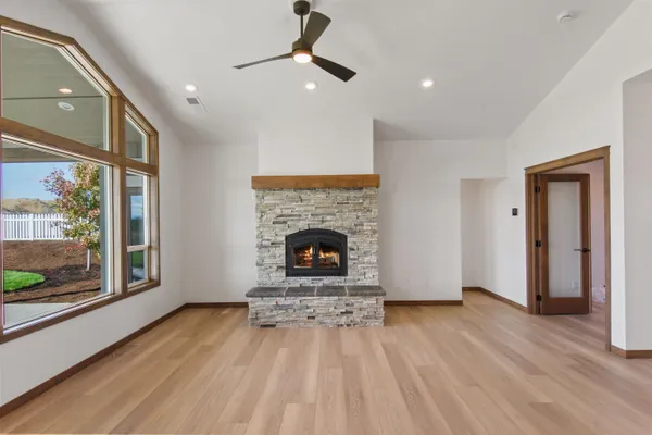 $839,950 | 44 East Ctr Lane, Spokane, WA 99208