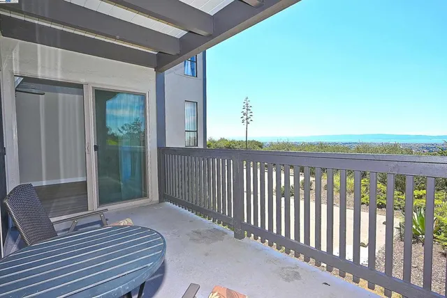 $499,950 | 19100-19100 Crest Avenue, Unit 23, Castro Valley, CA 94546