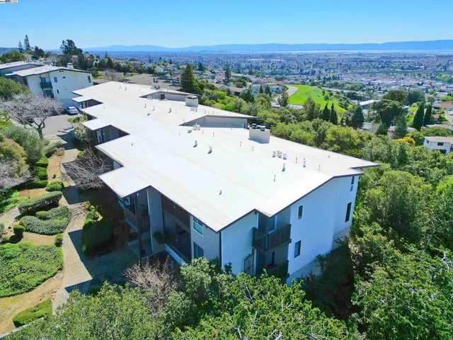 $499,950 | 19100-19100 Crest Avenue, Unit 23, Castro Valley, CA 94546