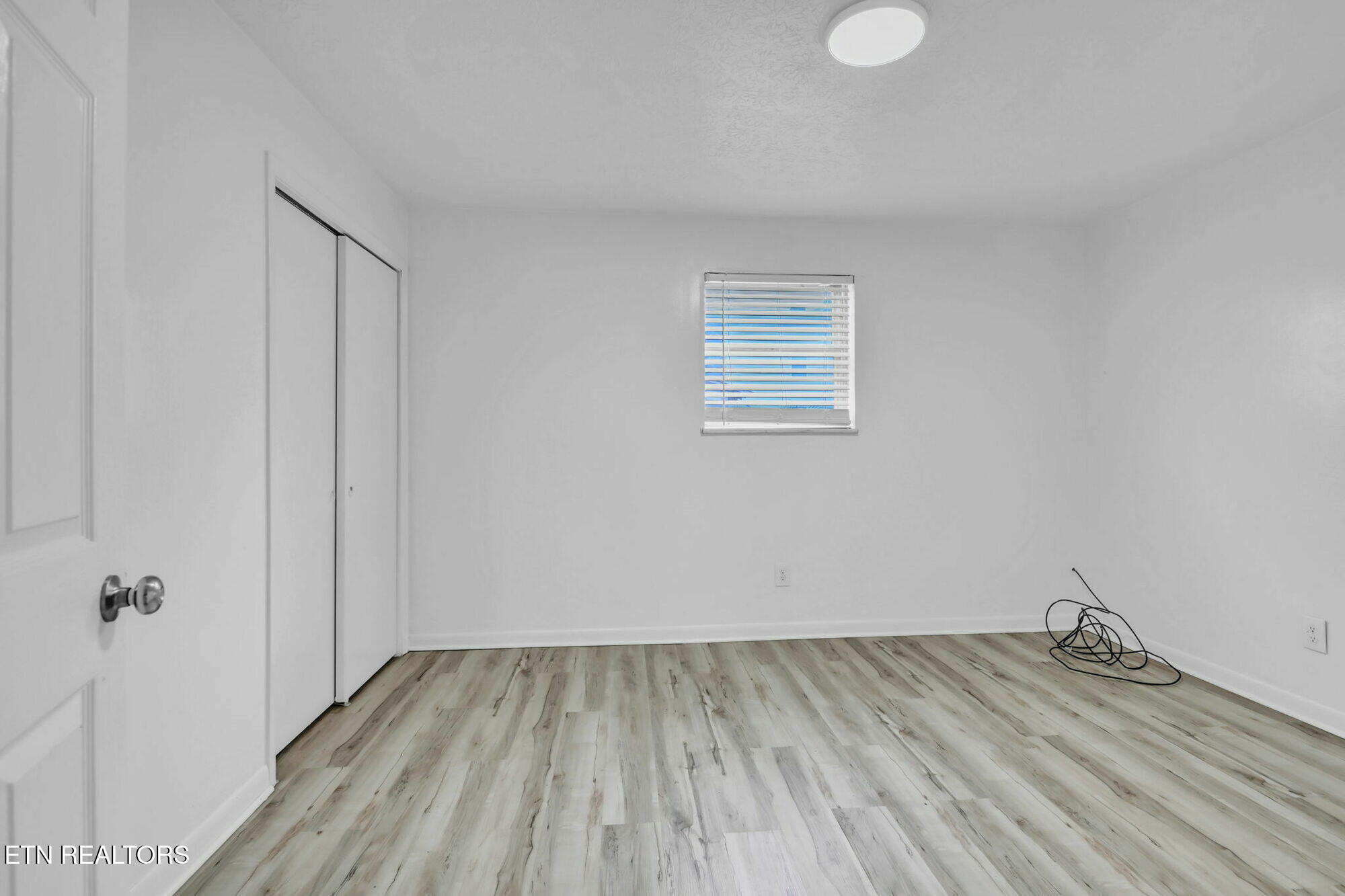 4700 Upchurch Road Knoxville, TN 37912 - Photo 13 of 29 Interior_Photo_4