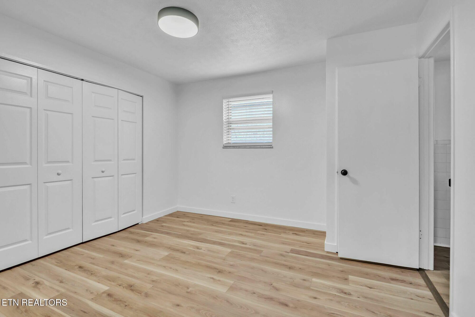 4700 Upchurch Road Knoxville, TN 37912 - Photo 19 of 29 Interior_Photo_10