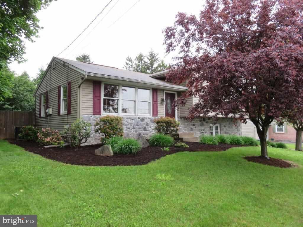 302 Gibbel Road Harrisburg, PA 17112 - Photo 1 of 23 Gallery Image 1
