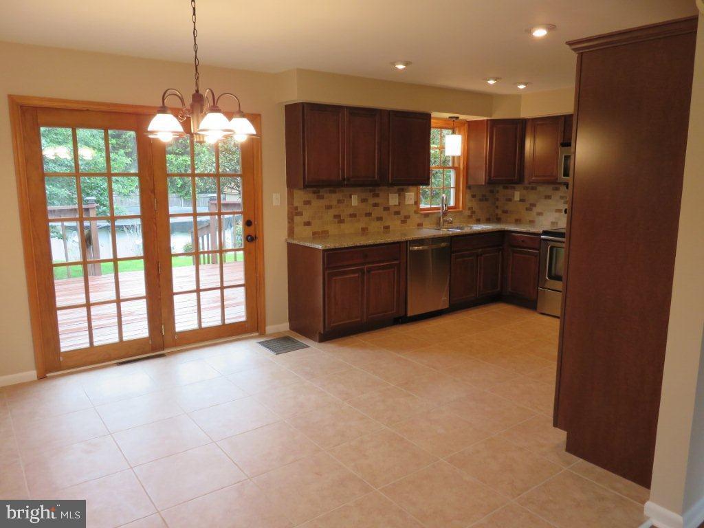 302 Gibbel Road Harrisburg, PA 17112 - Photo 5 of 23 Gallery Image 5