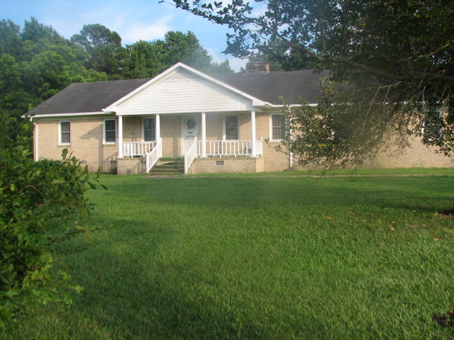 270 Wade Road Scotland Neck, NC 27874 - Photo 1 of 3 Primary Photo
