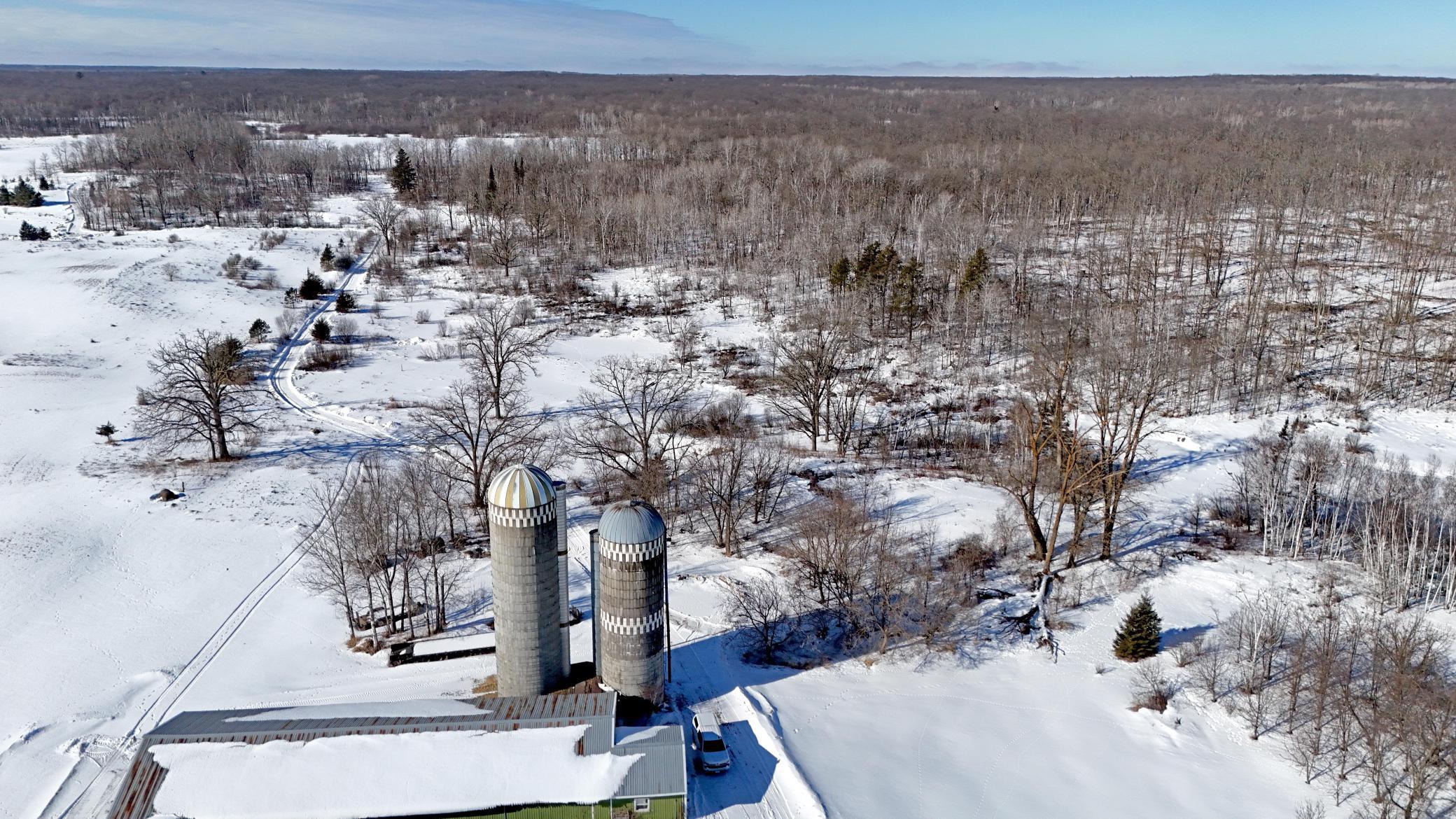 3231 Highway 65 Mora, MN 55051 - Photo 7 of 82