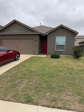 $1,900 | 13716 Logan Pass Drive, Ponder, TX 76259