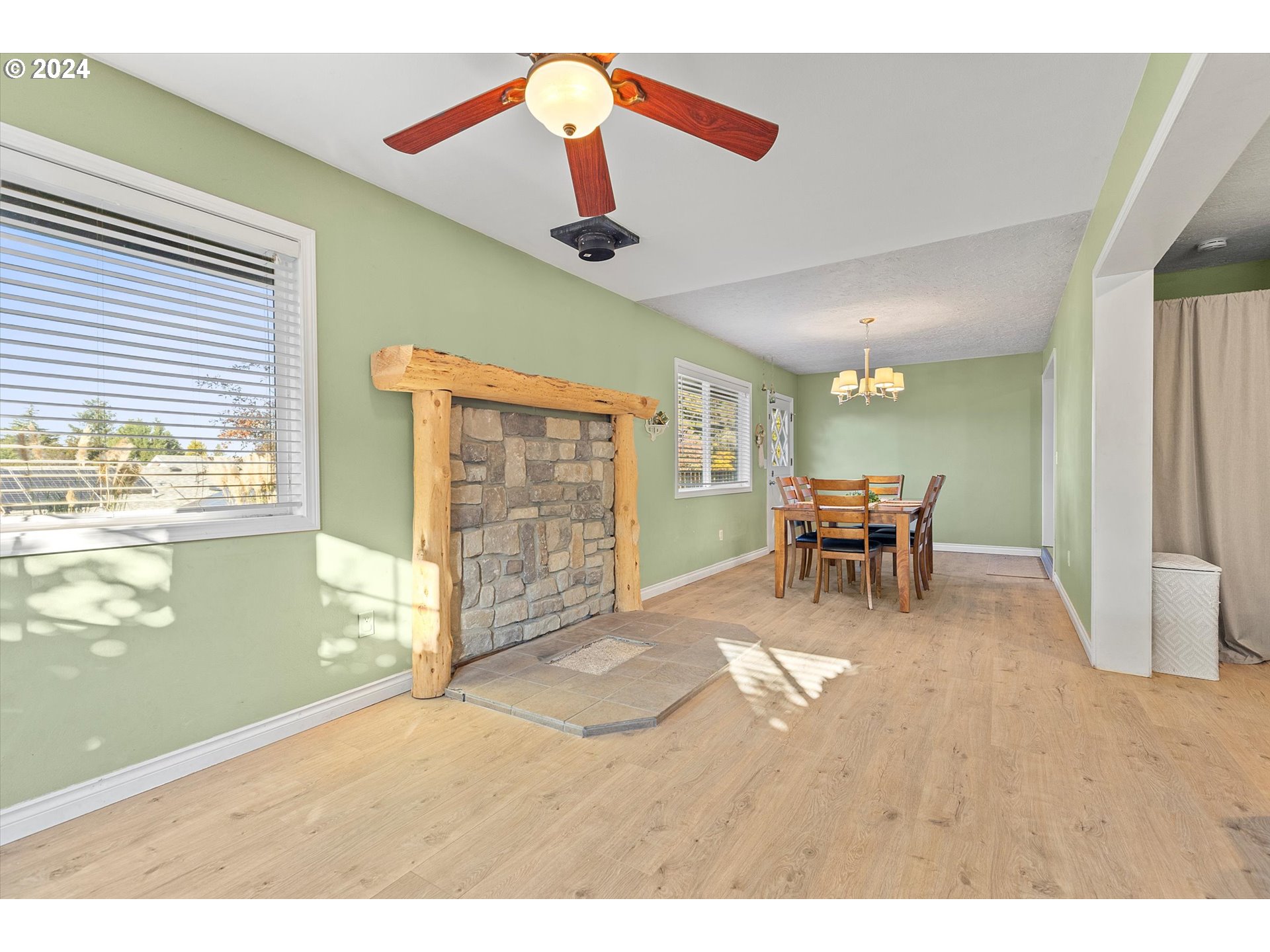 3825 Southeast 6th Street Gresham, OR 97080 - Photo 26 of 37