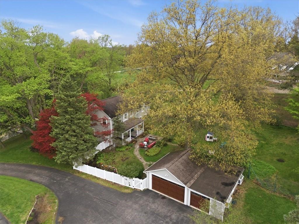 4506 Middle Road Allison Park, PA 15101 - Photo 2 of 32