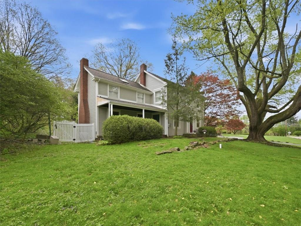 4506 Middle Road Allison Park, PA 15101 - Photo 3 of 32