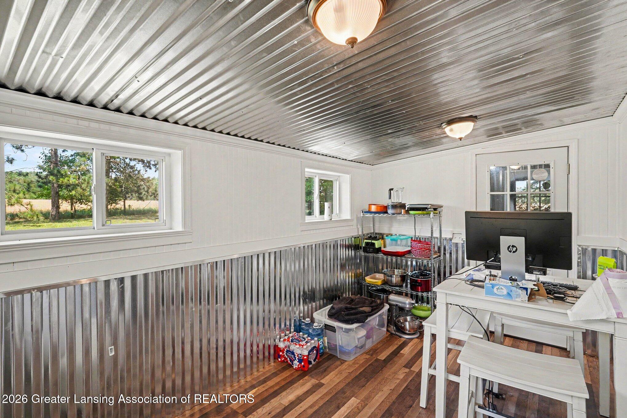 3355 East Braden Road Perry, MI 48872 - Photo 14 of 34 010_file_6295