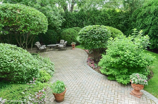 1300 Charing Cross Road Deerfield, IL 60015 - Photo 24 of 25
