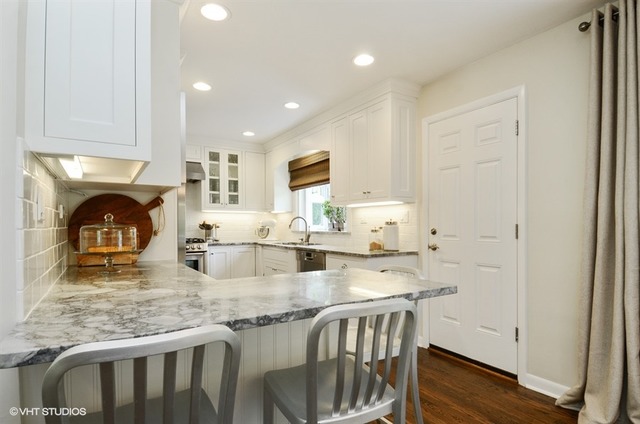1300 Charing Cross Road Deerfield, IL 60015 - Photo 10 of 25