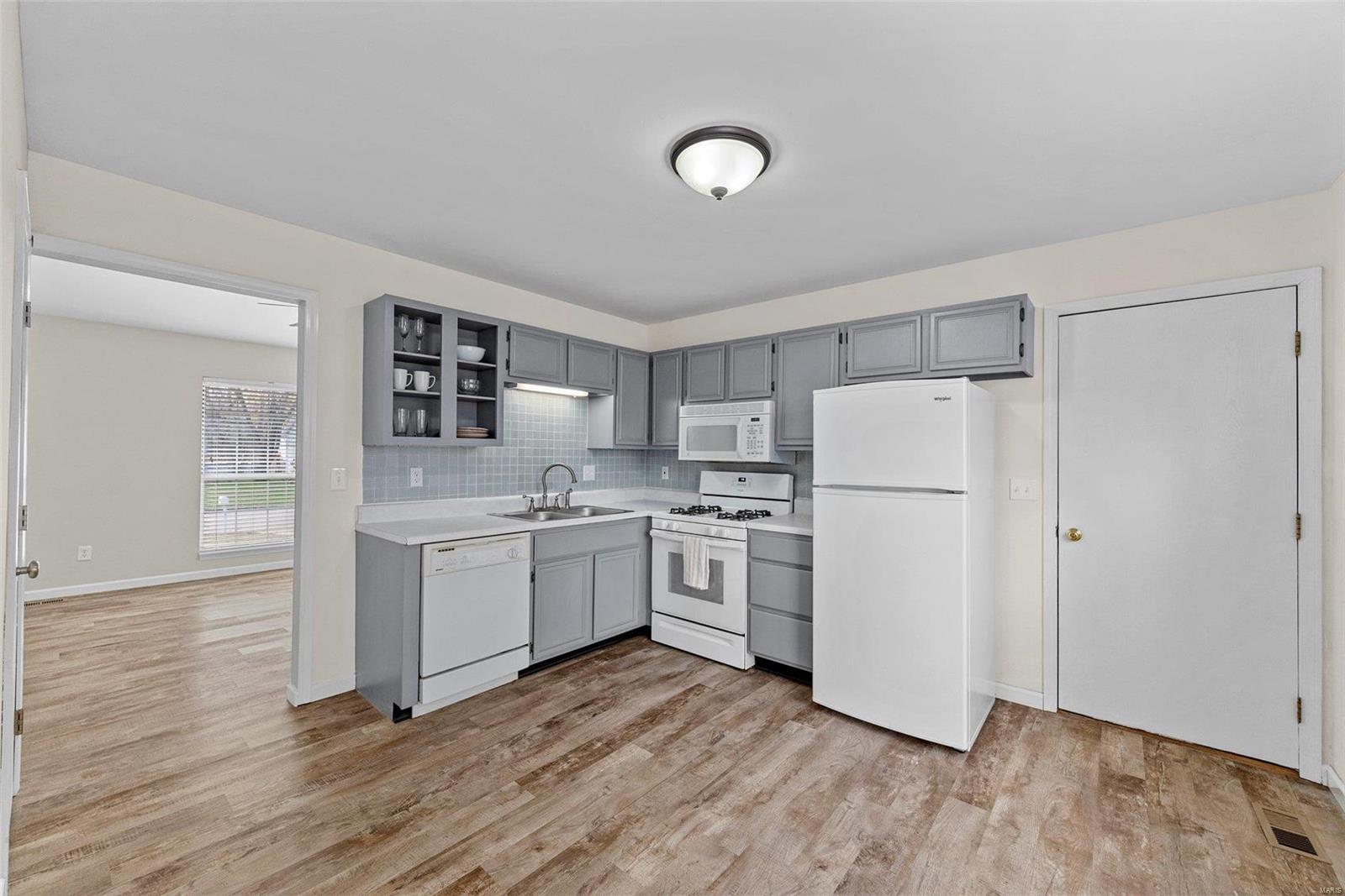 625 Durango Drive O'Fallon, MO 63368 - Photo 5 of 17