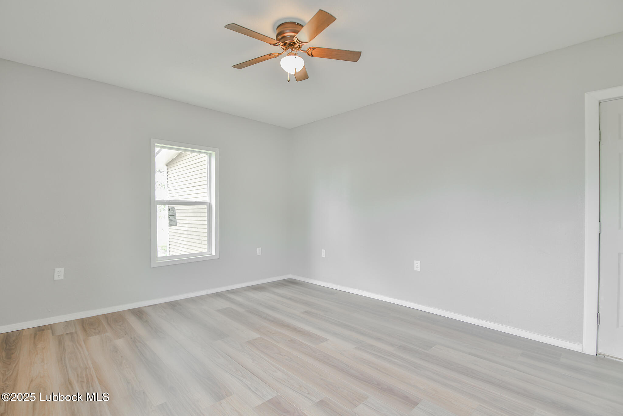 115 Yonkers Street Plainview, TX 79072 - Photo 15 of 28 Haleydphotography-27