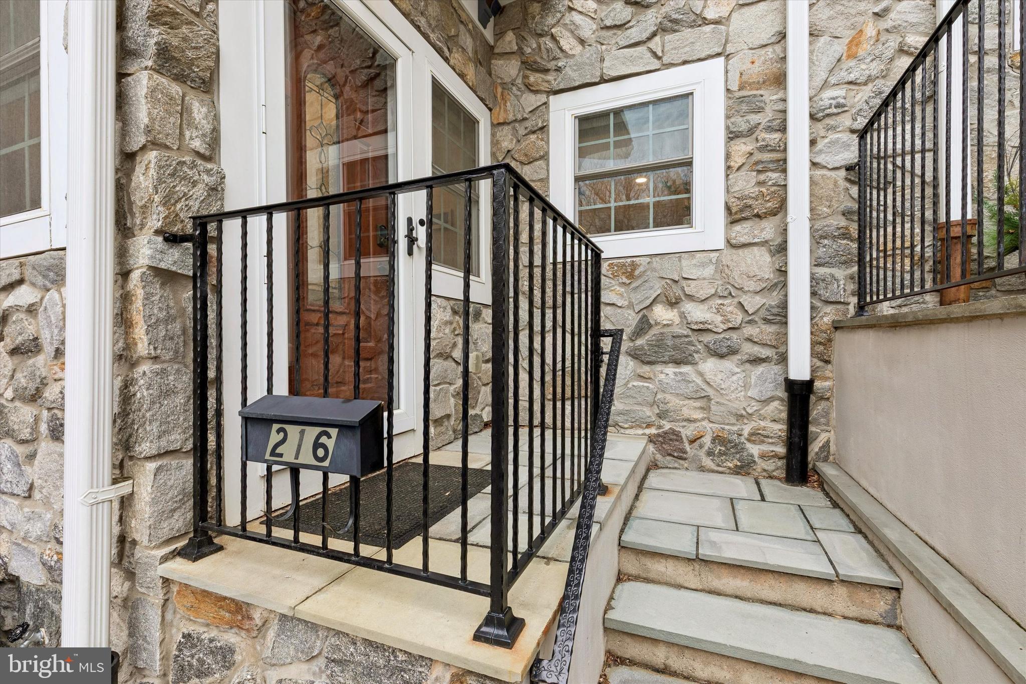 216 Wendover Street Philadelphia, PA 19128 - Photo 2 of 35