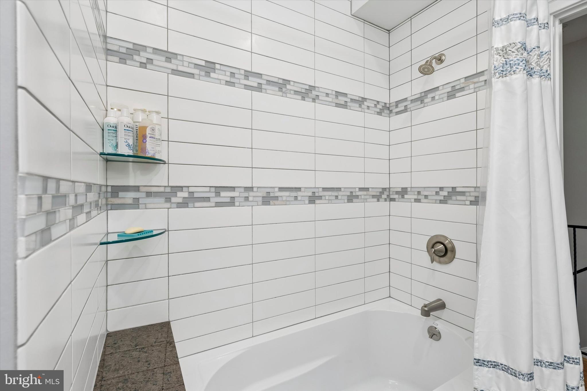216 Wendover Street Philadelphia, PA 19128 - Photo 23 of 35