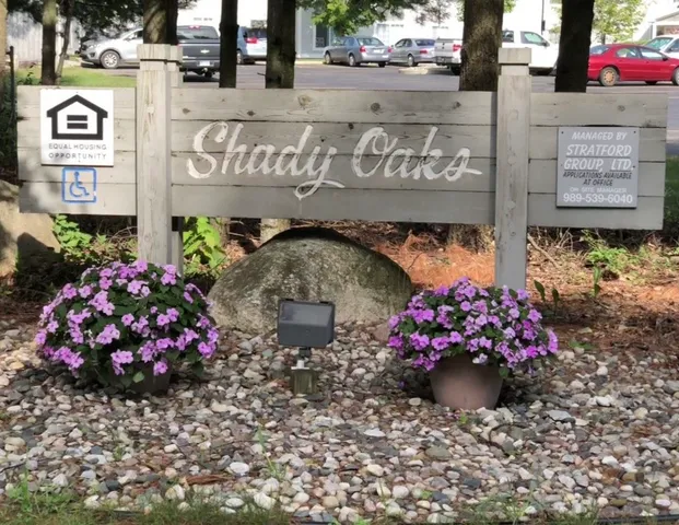 $704 | 728 West Spruce Street, Harrison, MI 48625