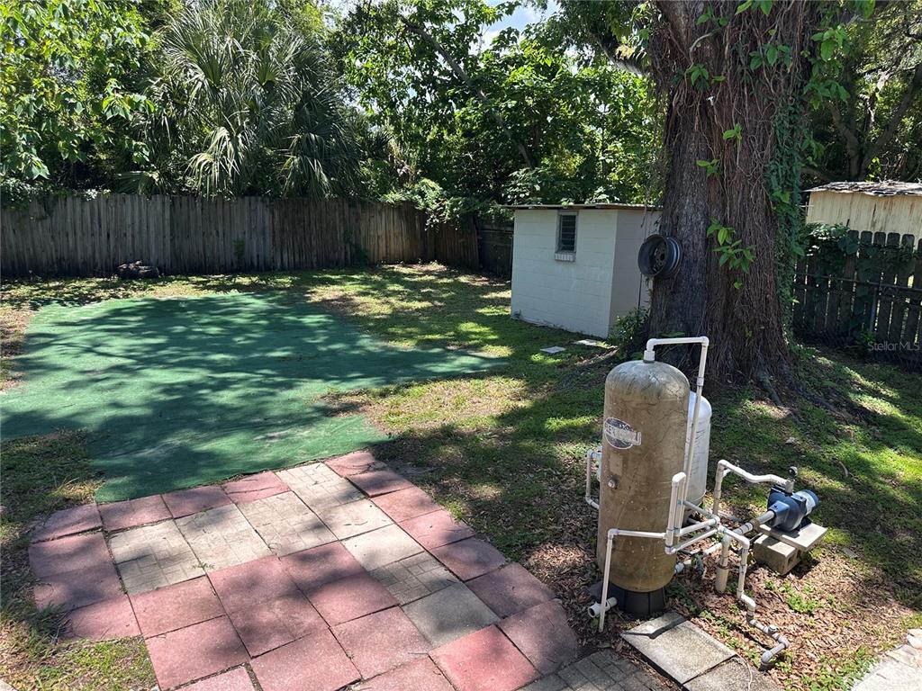 4017 Watson Road Tampa, FL 33610 - Photo 32 of 38
