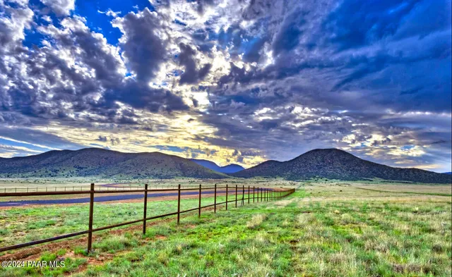 $185,000 | 10450 East Woven Gold Way, Prescott Valley, AZ 86315