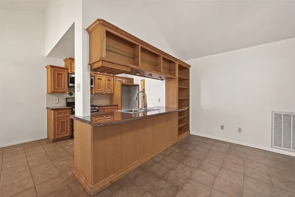 $1,900 | 2510 Old Fort Road, Sugar Land, TX 77479