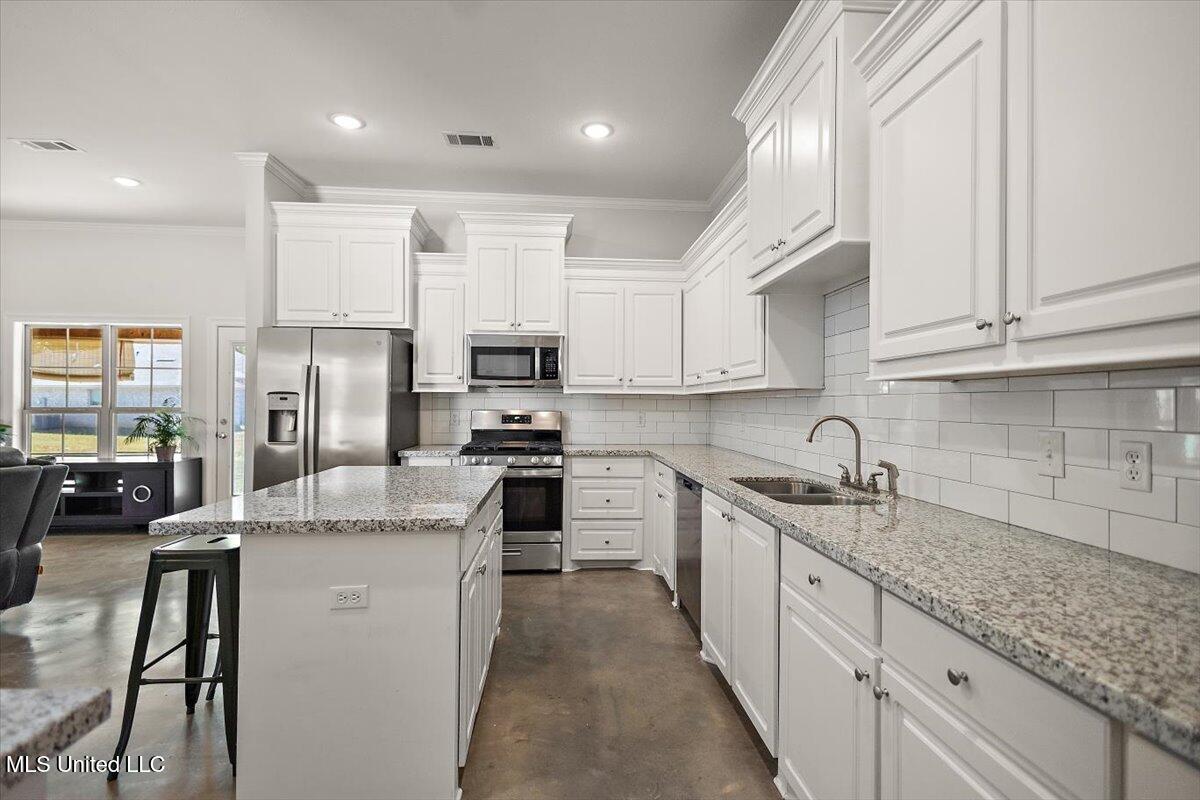 103 Brunswick Cove Canton, MS 39046 - Photo 11 of 26 13-HTP26992