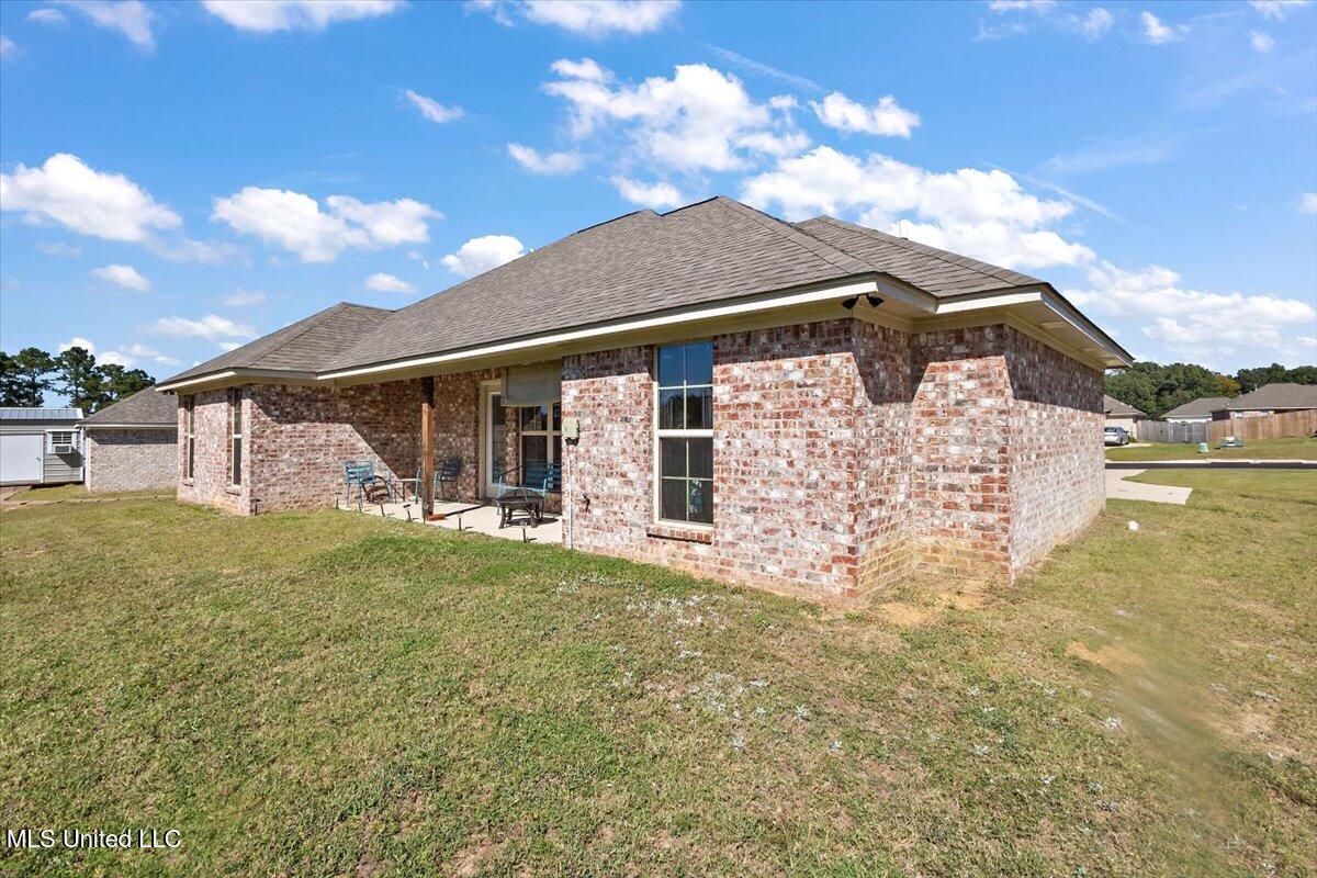 103 Brunswick Cove Canton, MS 39046 - Photo 25 of 26 28-HTP27035
