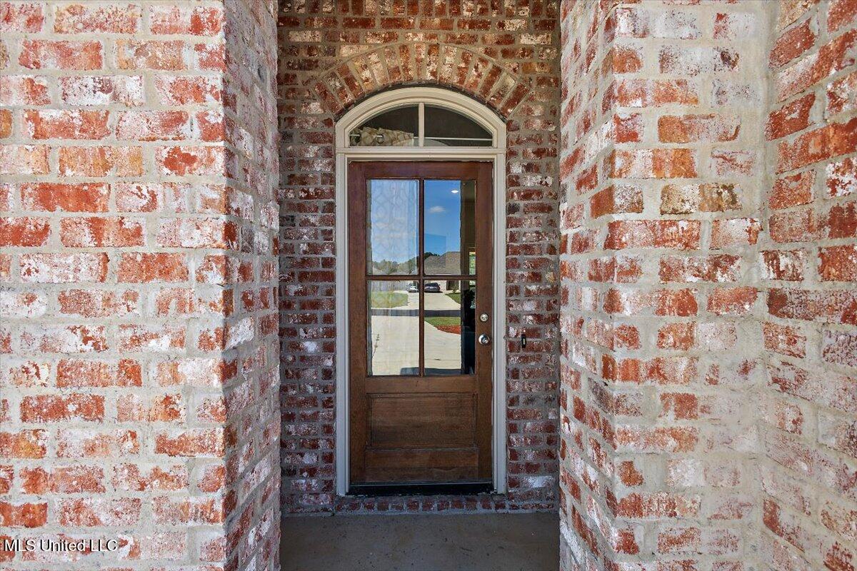 103 Brunswick Cove Canton, MS 39046 - Photo 3 of 26 04-HTP26963