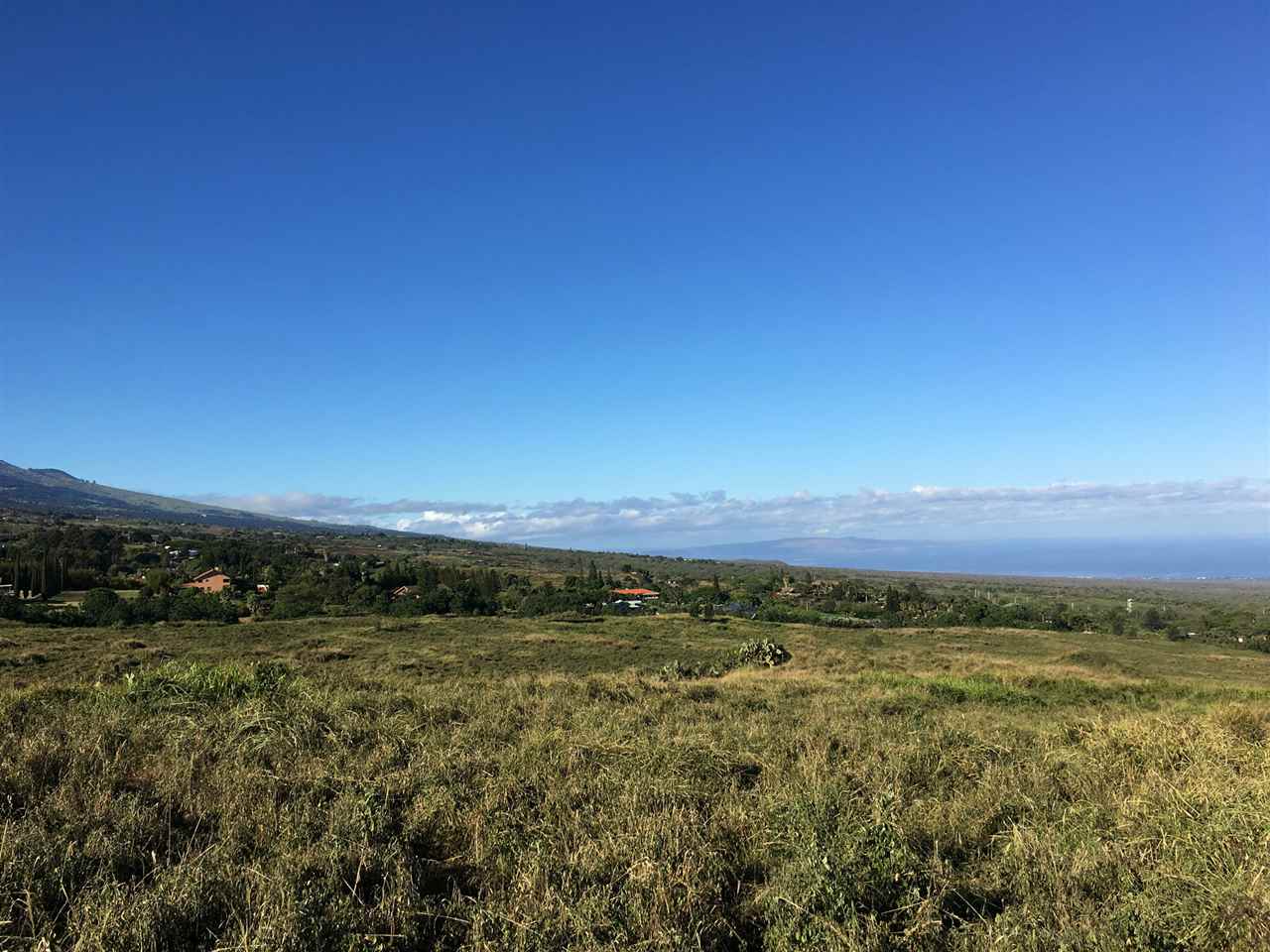 180 Kula Io Road, Unit LOT #35 Kula, HI 96790 - Photo 11 of 17 a view of an ocean and mountain
